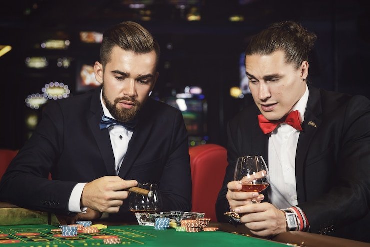 Tim dukungan pelanggan totoking4d siap membantu pengguna dengan pertanyaan tentang sepak bola dan transaksi